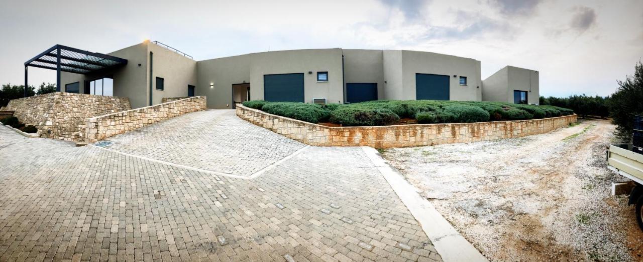 Assos Villas Corinth Exterior photo